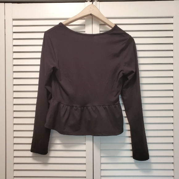 RAGDOLL Top, LS, Ruffle, Cropped, Small, Black - Picture 2 of 3